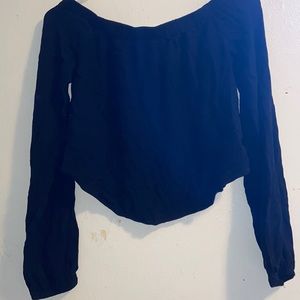 Black InTu crop top